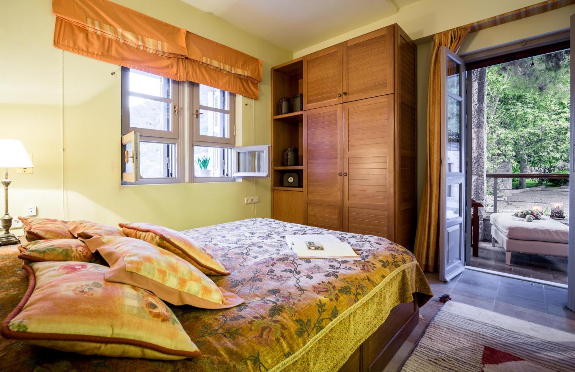 Elia Junior Suite In Epidavros With Shared Pool Nea Epidavros Exteriér fotografie
