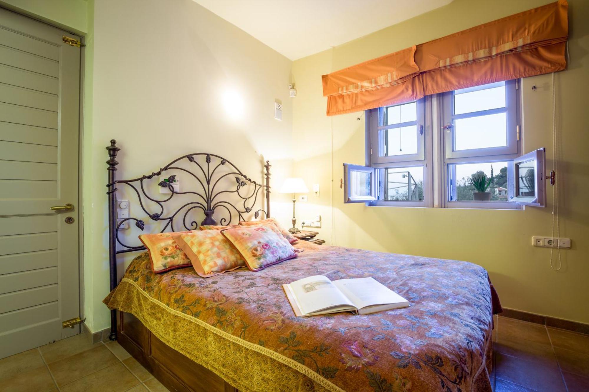 Elia Junior Suite In Epidavros With Shared Pool Nea Epidavros Exteriér fotografie